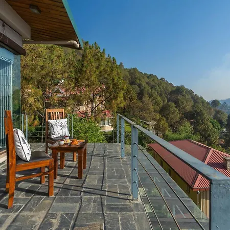 Stayvista At Hillcrest Villa With Valley View, Bonfire And Heater-3